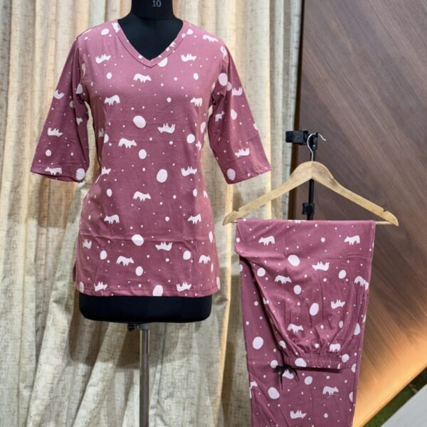 1008 - Night suit