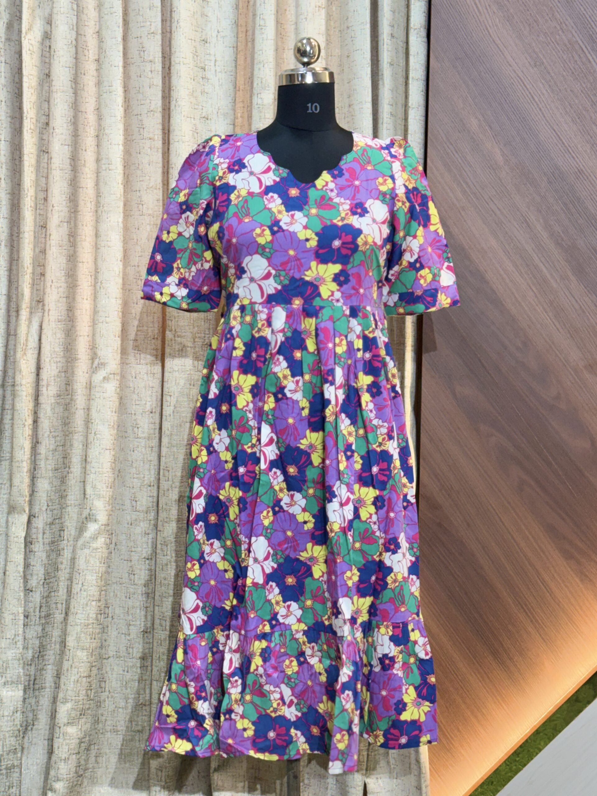IMG_1878.JPG 1014 - Frock - Image 1
