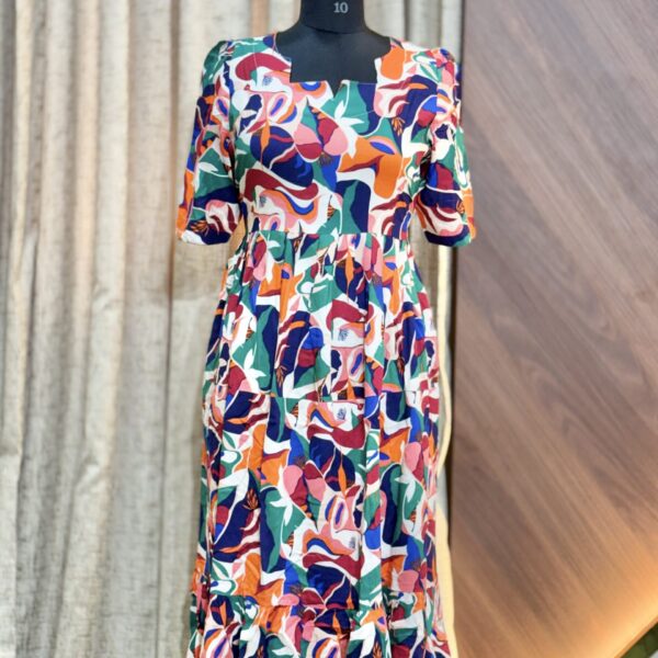 1018 - Frock